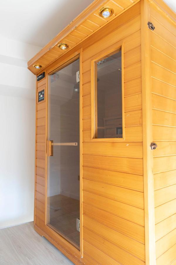 Magnifique Triplex Avec Sauna Plein Centre Ville Мец Екстериор снимка
