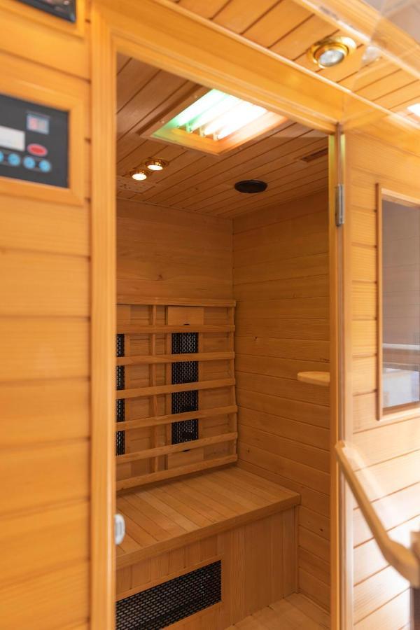 Magnifique Triplex Avec Sauna Plein Centre Ville Мец Екстериор снимка